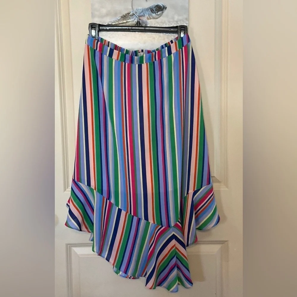 A new day women sz-S, stripped asymmetrical skirt- great gently used garment